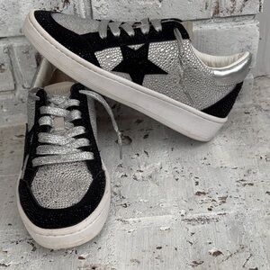 Vintage Havana Black and Silver Star Sneakers